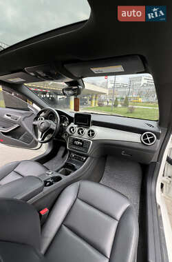 Седан Mercedes-Benz CLA-Class 2014 в 