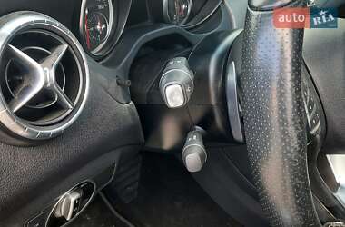 Седан Mercedes-Benz CLA-Class 2018 в 