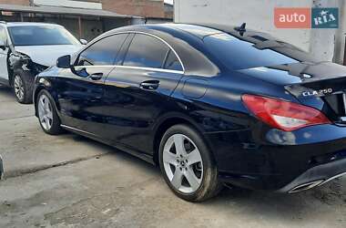 Седан Mercedes-Benz CLA-Class 2018 в 