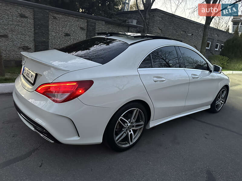 Седан Mercedes-Benz CLA-Class 2017 в Дніпрі