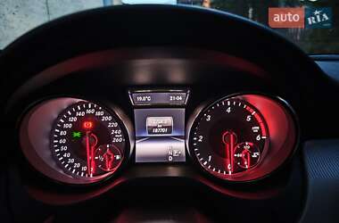 Универсал Mercedes-Benz CLA-Class 2015 в 
