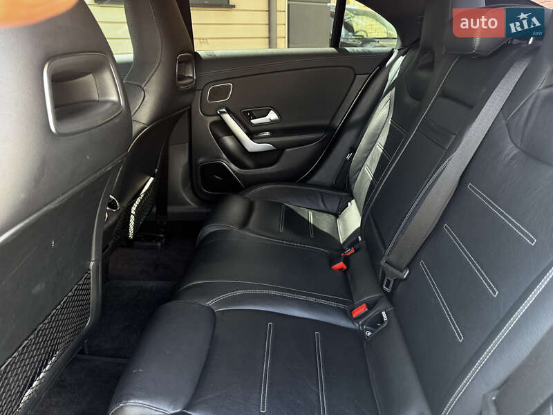 Седан Mercedes-Benz CLA-Class 2019 в Киеве
