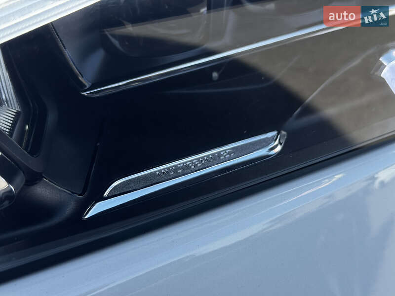 Седан Mercedes-Benz CLA-Class 2019 в Киеве