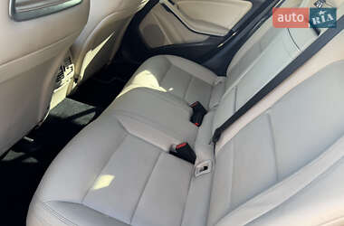 Седан Mercedes-Benz CLA-Class 2015 в 