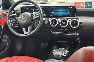 Седан Mercedes-Benz CLA-Class 2019 в 