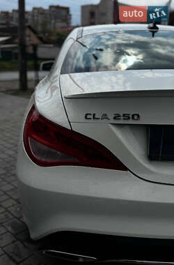 Седан Mercedes-Benz CLA-Class 2017 в 
