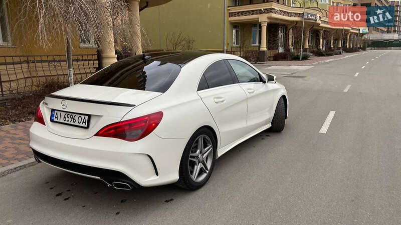 Седан Mercedes-Benz CLA-Class 2014 в Вишневом