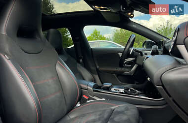 Універсал Mercedes-Benz CLA-Class 2019 в 