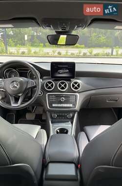 Седан Mercedes-Benz CLA-Class 2017 в 