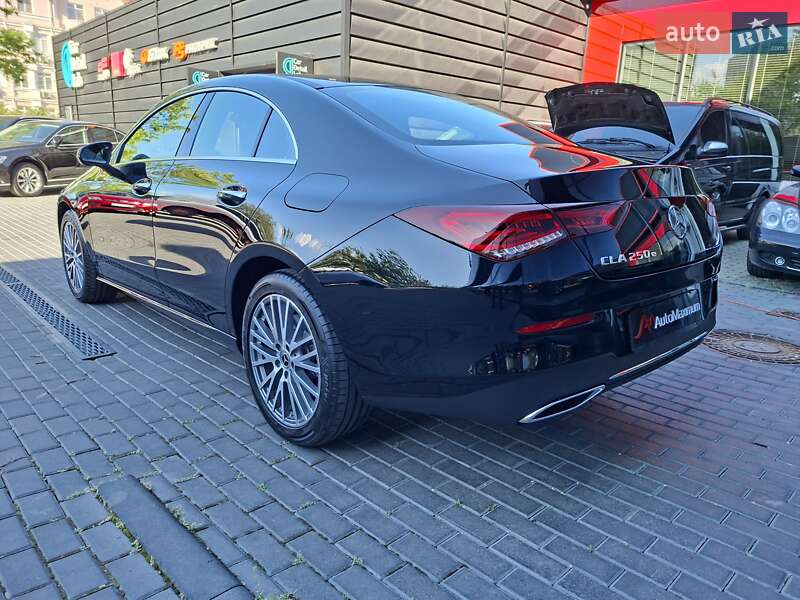 Седан Mercedes-Benz CLA-Class 2022 в Одессе