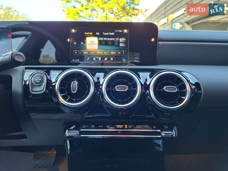 Седан Mercedes-Benz CLA-Class 2022 в Одессе