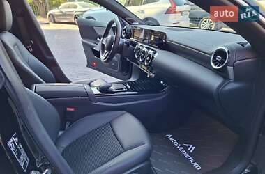 Седан Mercedes-Benz CLA-Class 2022 в 