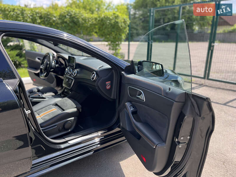 Седан Mercedes-Benz CLA-Class 2015 в Киеве фото 17 Седан Mercedes-Benz CLA-Class 2015 в Киеве