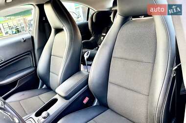 Седан Mercedes-Benz CLA-Class 2018 в 