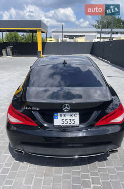 Седан Mercedes-Benz CLA-Class 2013 в 