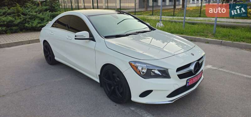 Седан Mercedes-Benz CLA-Class 2017 в Києві
