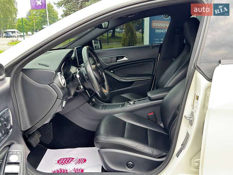 Седан Mercedes-Benz CLA-Class 2014 в Львові