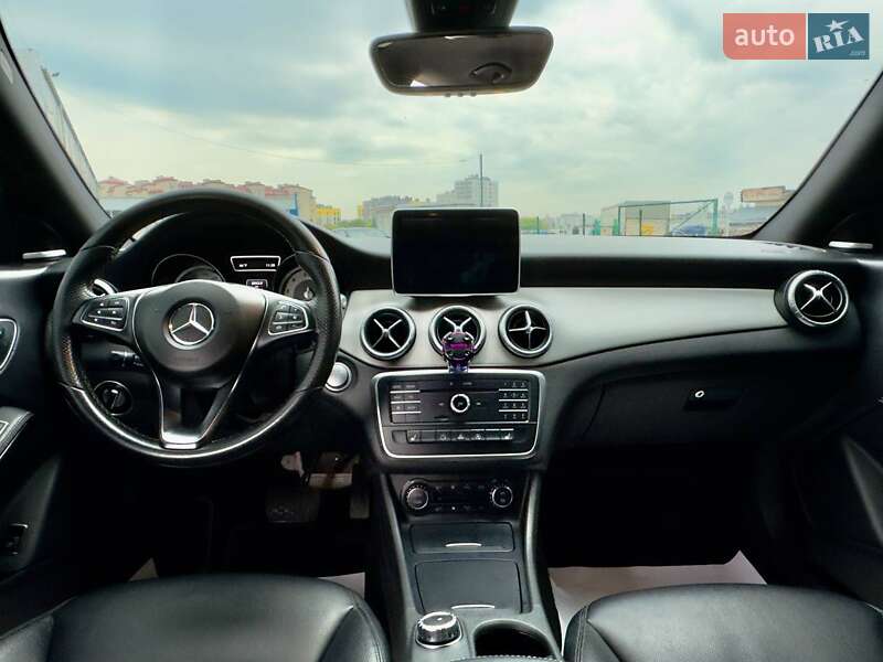 Седан Mercedes-Benz CLA-Class 2014 в Львові