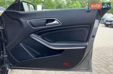Седан Mercedes-Benz CLA-Class 2018 в 