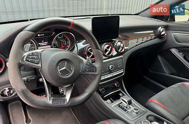 Седан Mercedes-Benz CLA-Class 2016 в 