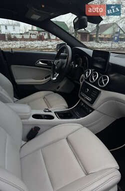 Седан Mercedes-Benz CLA-Class 2016 в 
