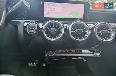 Седан Mercedes-Benz CLA-Class 2024 в 