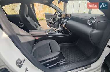 Седан Mercedes-Benz CLA-Class 2024 в 