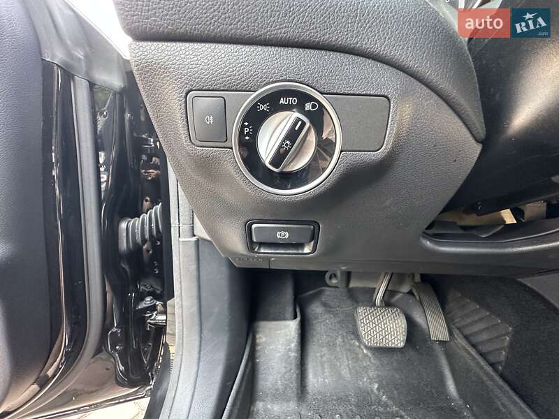 Седан Mercedes-Benz CLA-Class 2019 в Одессе