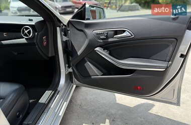 Седан Mercedes-Benz CLA-Class 2014 в 