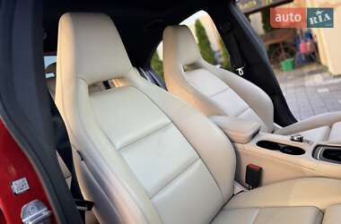 Седан Mercedes-Benz CLA-Class 2018 в 