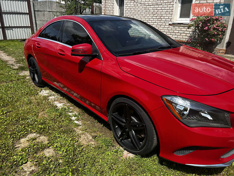 Седан Mercedes-Benz CLA-Class 2018 в 
