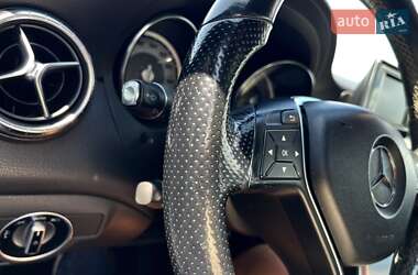 Седан Mercedes-Benz CLA-Class 2013 в 