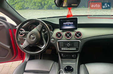 Седан Mercedes-Benz CLA-Class 2018 в 