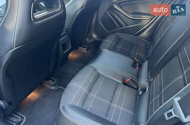 Седан Mercedes-Benz CLA-Class 2013 в 