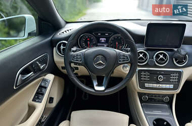 Седан Mercedes-Benz CLA-Class 2018 в 