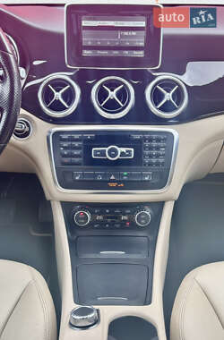 Седан Mercedes-Benz CLA-Class 2014 в 