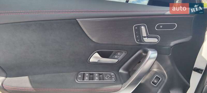 Седан Mercedes-Benz CLA-Class 2024 в Киеве
