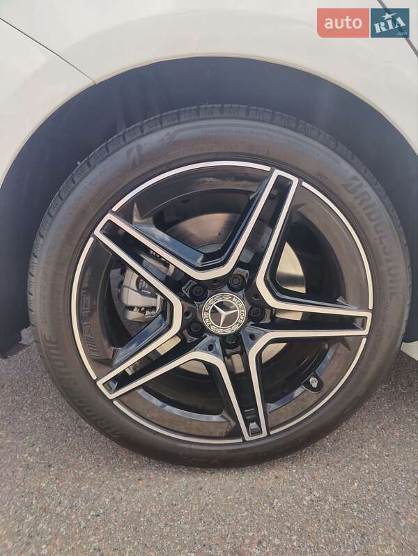 Седан Mercedes-Benz CLA-Class 2024 в Києві фото 102 Седан Mercedes-Benz CLA-Class 2024 в Києві