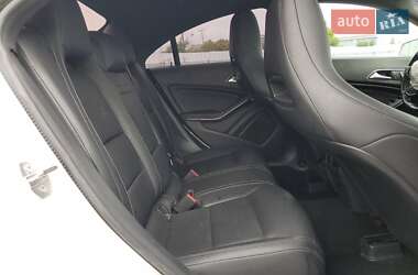 Седан Mercedes-Benz CLA-Class 2018 в 