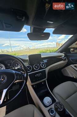 Седан Mercedes-Benz CLA-Class 2013 в 