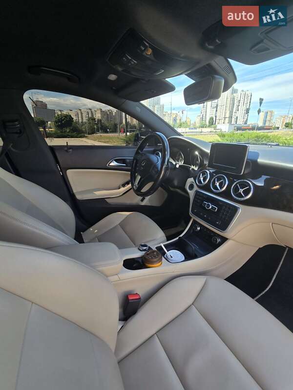 Седан Mercedes-Benz CLA-Class 2013 в Києві
