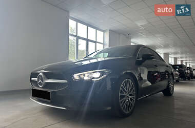 Седан Mercedes-Benz CLA-Class 2019 в 