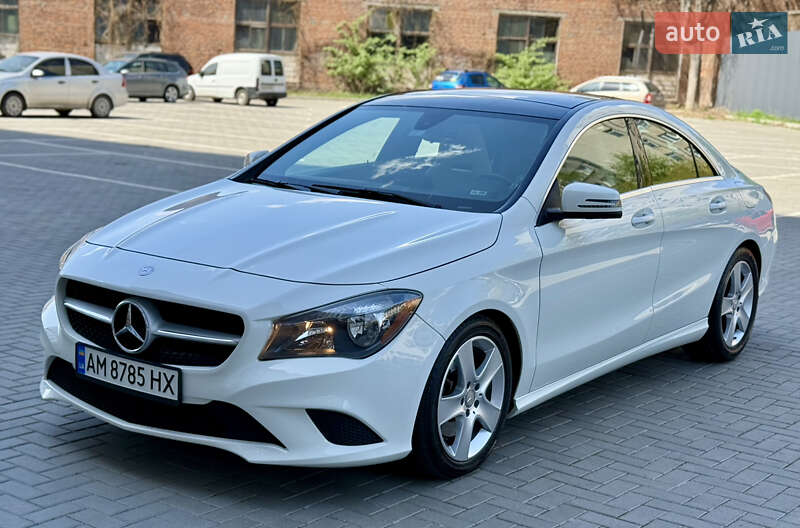 Седан Mercedes-Benz CLA-Class 2015 в Житомире