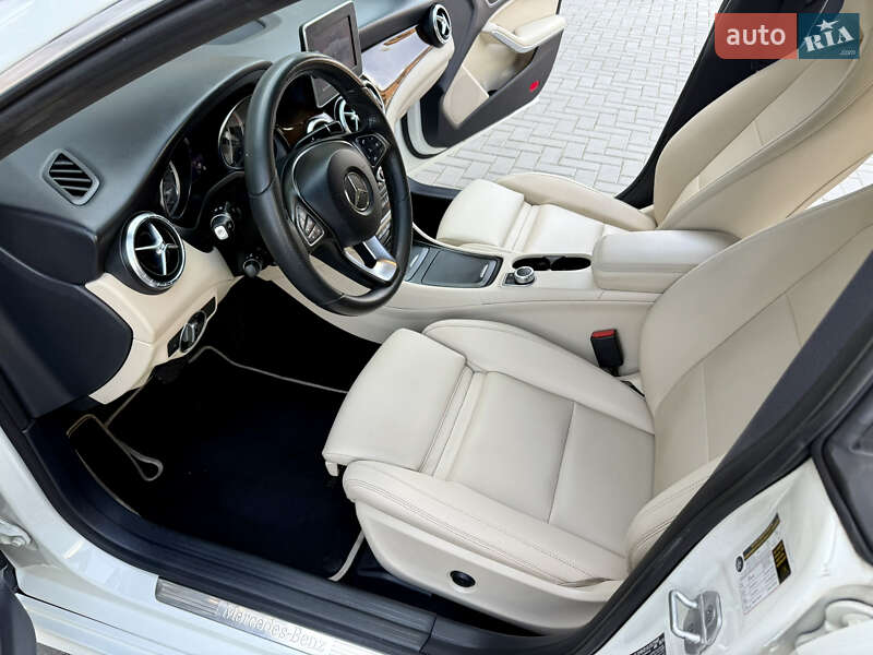 Седан Mercedes-Benz CLA-Class 2015 в Житомире