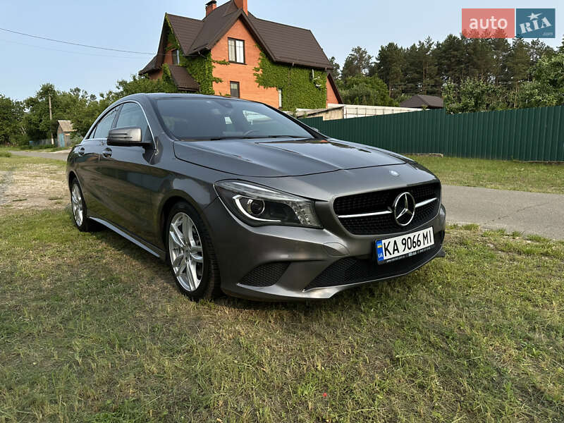 Седан Mercedes-Benz CLA-Class 2015 в Киеве