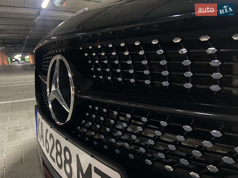 Седан Mercedes-Benz CLA-Class 2018 в Киеве фото 17 Седан Mercedes-Benz CLA-Class 2018 в Киеве