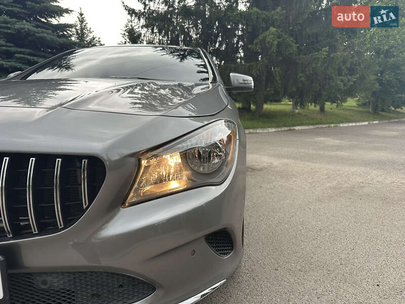 Седан Mercedes-Benz CLA-Class 2018 в Харкові