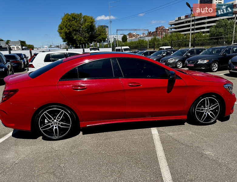 Седан Mercedes-Benz CLA-Class 2018 в Киеве