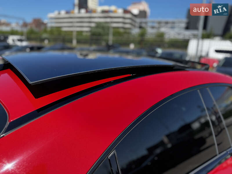 Седан Mercedes-Benz CLA-Class 2018 в Киеве