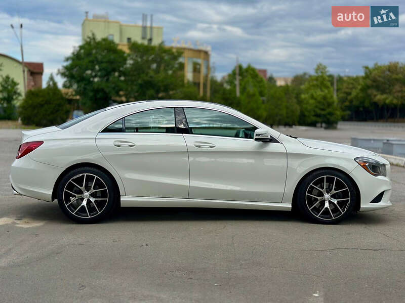 Седан Mercedes-Benz CLA-Class 2013 в Днепре фото 4 Седан Mercedes-Benz CLA-Class 2013 в Днепре
